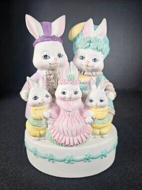 Mann Taiwan Easter Bunny Family Ceramic Music Box Plays "In Your Easter Bonnet"